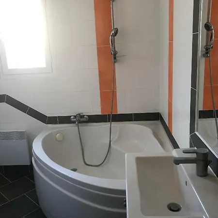 130m2, A 2 Km De La Mer Villa Aléria