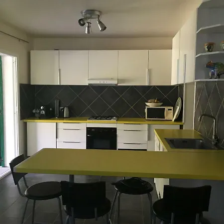 130m2, A 2 Km De La Mer * Aléria